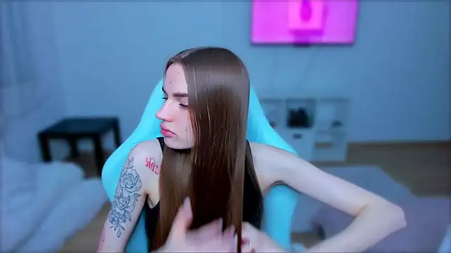 StellaLawless online show from 03/21/25, 07:46