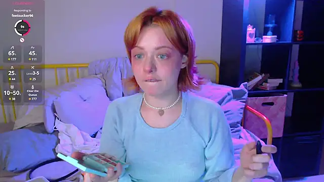 Snapshot of KatieMelone chatting on 12/02/24, 10:18 KatieMelone online show from 12/02/24, 10:18