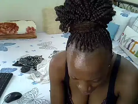 Sweet Bear online show from 04/16/26, 11:00