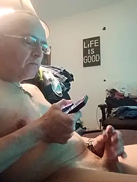 ILive2plezz online show from 04/04/26, 11:40