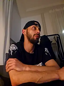 denisxlRo online show from 04/04/26, 11:02