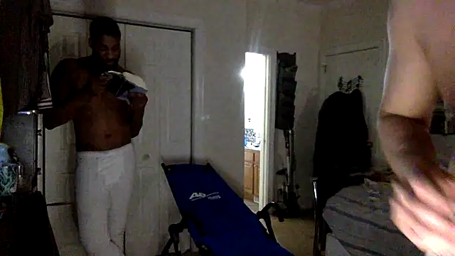 TheOnlyTwinTowers online show from 03/04/25, 07:19