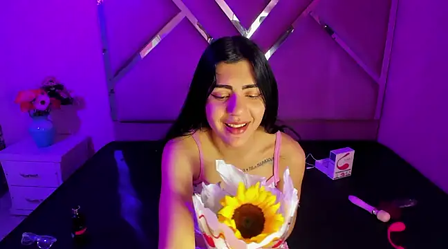 IsisRouse online show from 03/09/25, 07:01