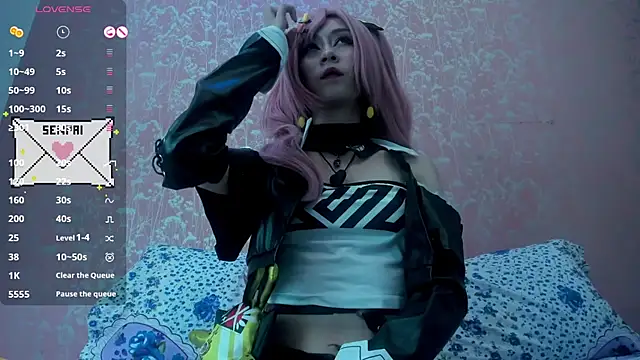 NEZUKO MITSURI online show from 10/31/25, 03:57