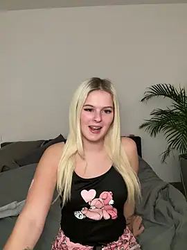 Allylove03 online show from 12/20/24, 09:28