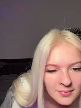 Allylove03 online show from 01/04/25, 07:13