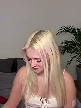 Allylove03 online show from 01/11/25, 08:21