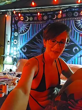 nephilaaranea online show from 03/31/26, 05:02