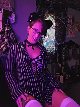 nephilaaranea online show from 04/06/26, 11:05