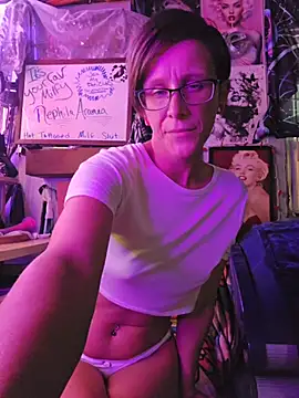 nephilaaranea online show from 04/26/26, 06:16