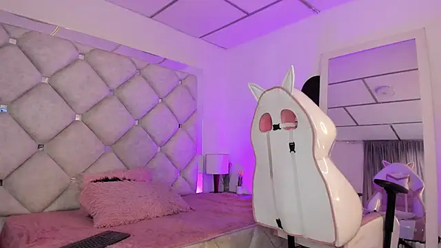 alessiaferry online show from 02/03/26, 05:07