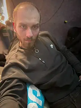 pervy devil online show from 04/17/26, 01:58