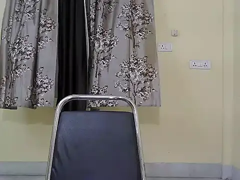 Model-Tanya online show from 05/17/26, 06:15
