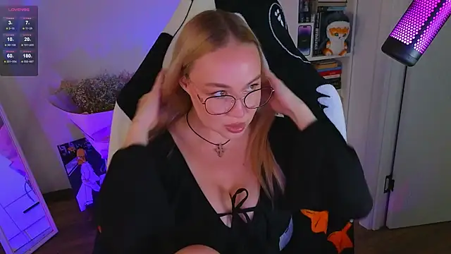 Emili1- online show from 09/09/25, 10:59