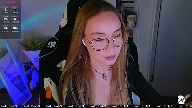 Emili1- online show from 01/16/26, 01:37