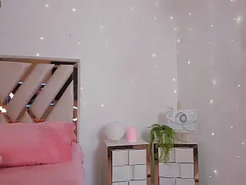 Snapshot of _Andyy__ chatting on 02/20/25, 09:42 Andyy online show from 02/20/25, 09:42