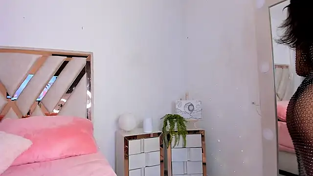 Snapshot of _Andyy__ chatting on 02/23/25, 11:58 Andyy online show from 02/23/25, 11:58