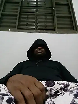 Beto0815 online show from 05/27/26, 01:24