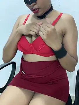 Snapshot of little_shadow chatting on 12/21/24, 06:23 little shadow online show from 12/21/24, 06:23