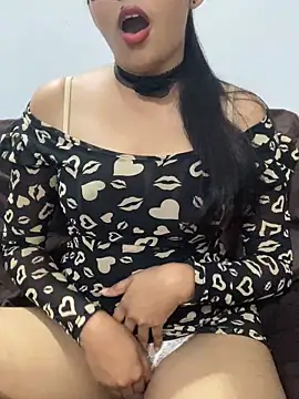 Snapshot of little_shadow chatting on 03/03/25, 04:56 little shadow online show from 03/03/25, 04:56