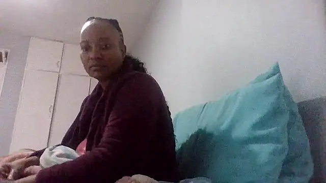 Snapshot of BabeAssXX chatting on 12/14/25, 05:13 BabeAssXX online show from 12/14/25, 05:13