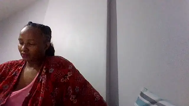 Snapshot of BabeAssXX chatting on 12/18/25, 04:35 BabeAssXX online show from 12/18/25, 04:35