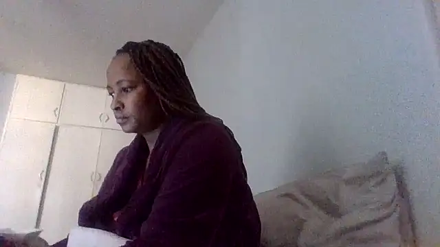 BabeAssXX online show from 05/18/26, 07:03