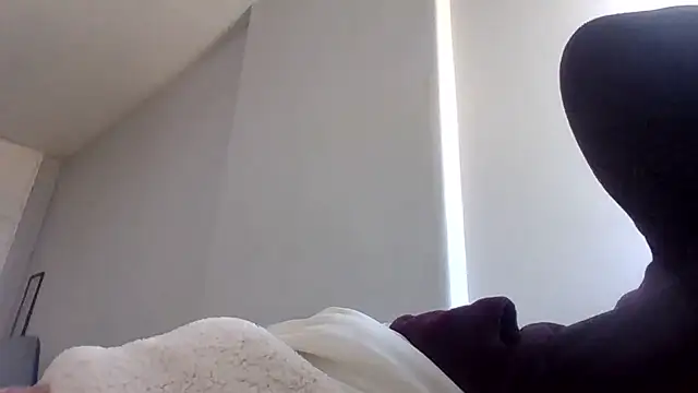 BabeAssXX online show from 06/30/26, 10:27