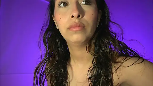 little-Emma online show from 02/11/26, 03:11