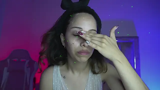 little-Emma online show from 02/19/26, 03:46