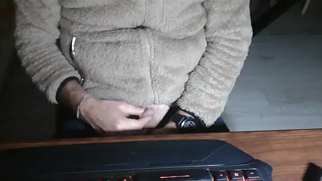 Adri gard online show from 11/26/25, 09:05