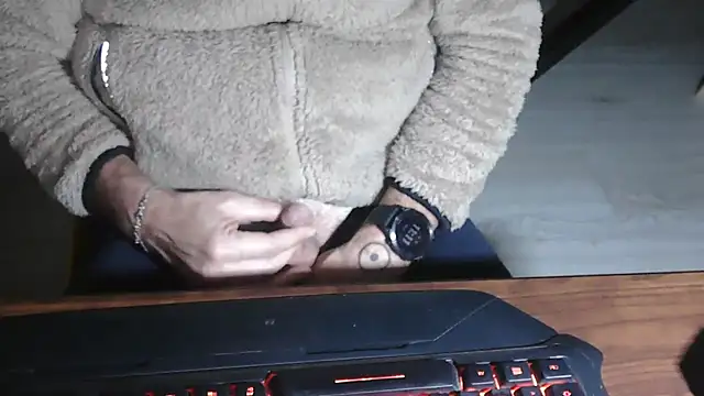 Adri gard online show from 11/27/25, 10:12