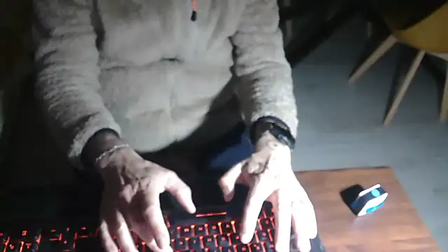 Adri gard online show from 03/09/26, 09:41