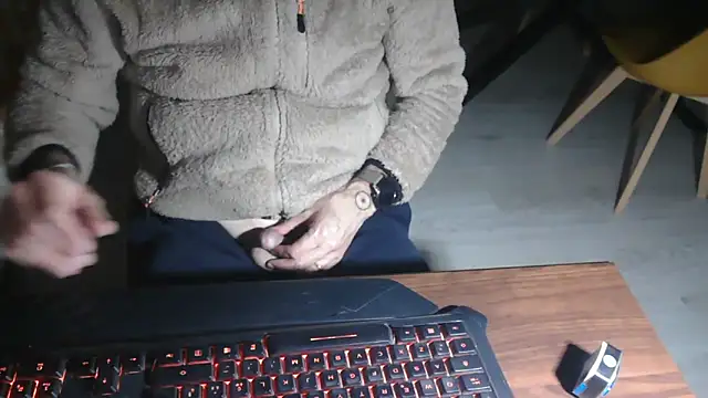 Adri gard online show from 03/10/26, 09:09