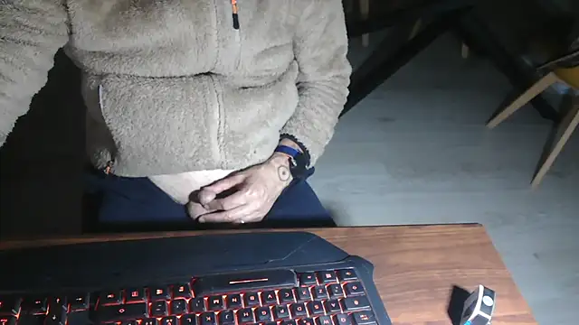 Adri gard online show from 03/14/26, 09:31