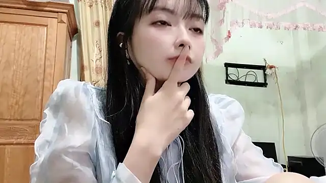 Nery Asian online show from 02/17/26, 07:49