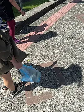 Snapshot of Reinacatchile chatting on 12/15/24, 07:10 Reinacatchile online show from 12/15/24, 07:10