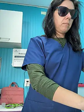 Snapshot of Reinacatchile chatting on 02/05/26, 10:14 Reinacatchile online show from 02/05/26, 10:14