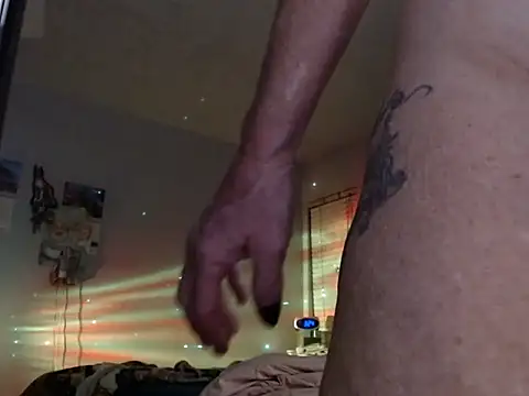 Snapshot of sweetnissapril chatting on 12/13/24, 08:20 sweetnissapril online show from 12/13/24, 08:20