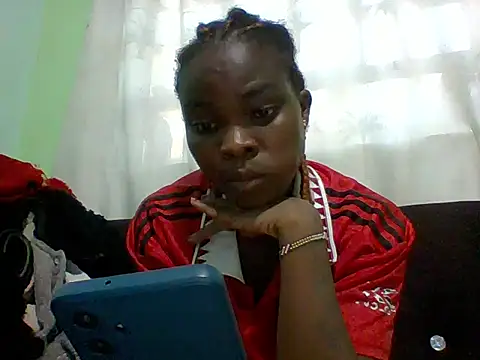 Snapshot of sexxyqueenn22 chatting on 09/26/25, 04:16 sexxyqueenn22 online show from 09/26/25, 04:16