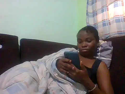 Snapshot of sexxyqueenn22 chatting on 10/06/25, 06:00 sexxyqueenn22 online show from 10/06/25, 06:00