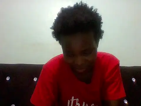 Snapshot of sexxyqueenn22 chatting on 10/10/25, 02:32 sexxyqueenn22 online show from 10/10/25, 02:32