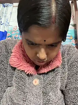 Beauty-queen online show from 02/16/25, 10:10