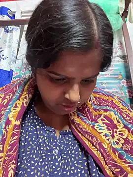 Beauty-queen online show from 03/08/25, 09:06