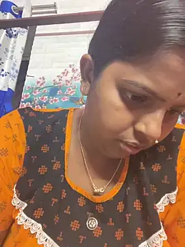 Beauty-queen online show from 03/12/25, 10:26