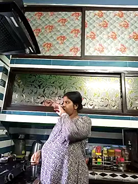 Beauty-queen online show from 03/23/25, 04:05