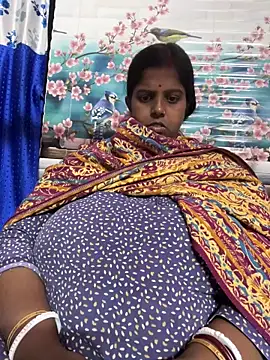 Beauty-queen online show from 02/18/26, 12:01