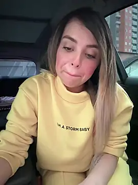 Alirawrz online show from 03/04/25, 12:33