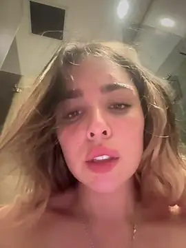 Alirawrz online show from 03/20/25, 12:22