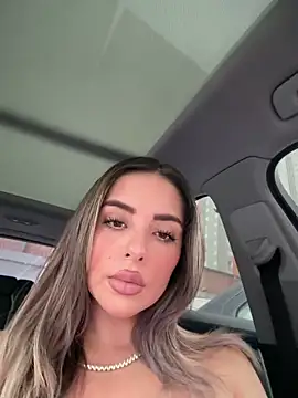 Alirawrz online show from 10/16/25, 01:45